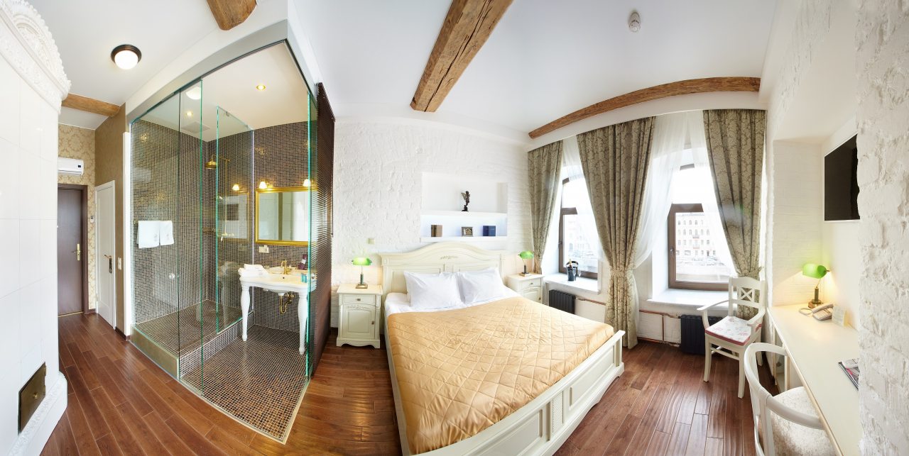 Rossi Boutique Hotel · Deluxe room overlooking the embankment. Photo source: 101Hotels